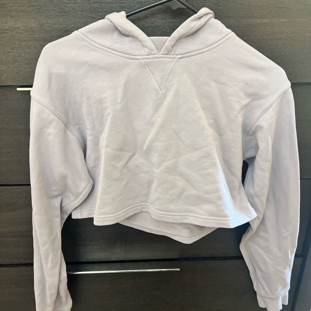 Lululemon crop top hoodie size 2